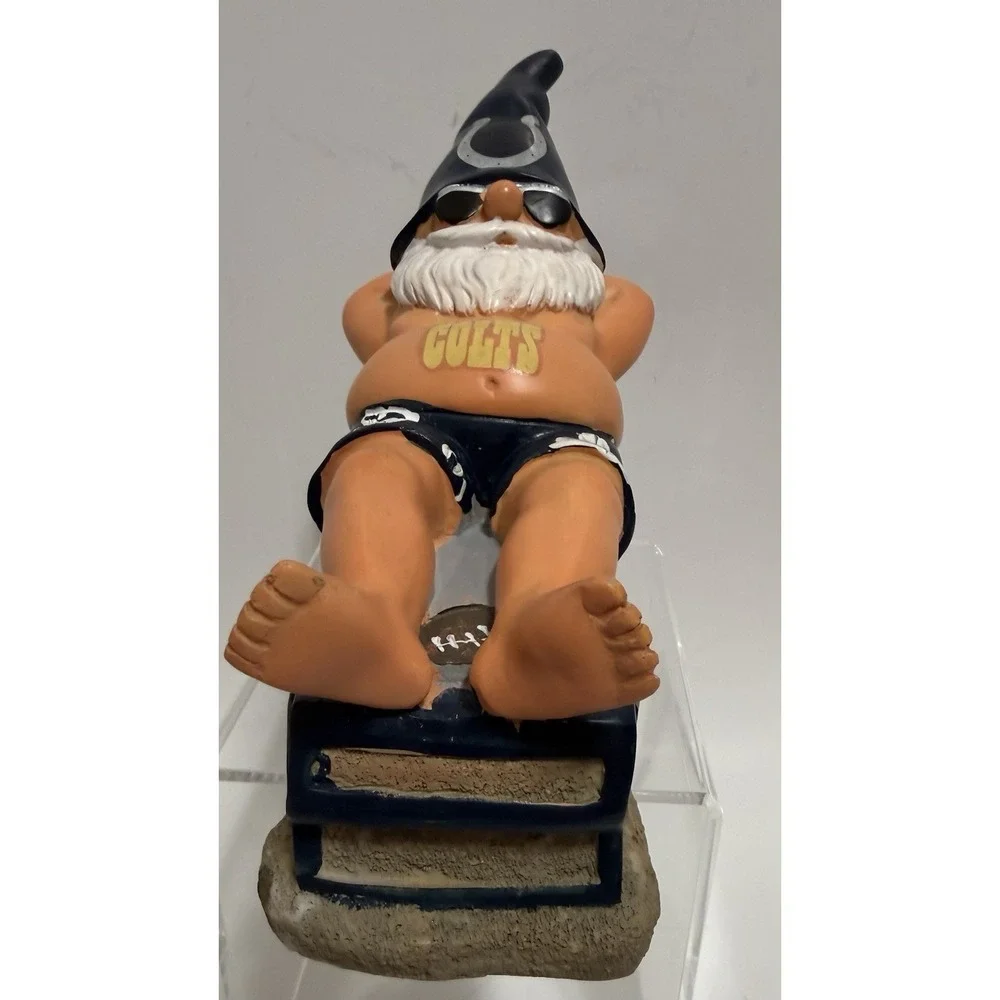 Indianapolis Colts Gnome Figurine Beach Lounger Funny Fan Decor Football  Garden